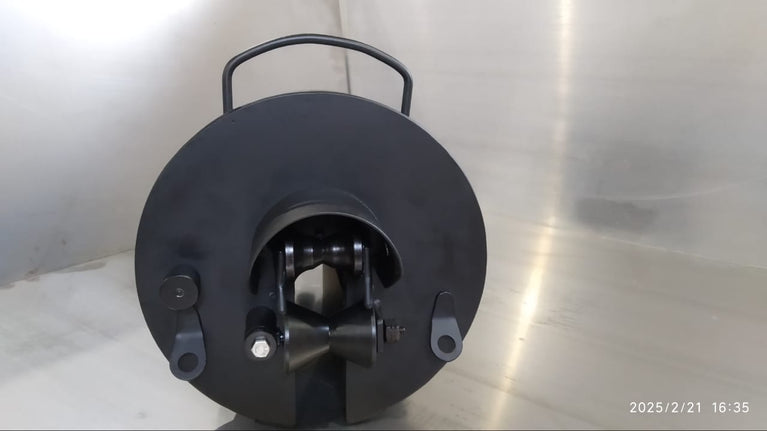 MECSIL Cable Lasher Little Pig